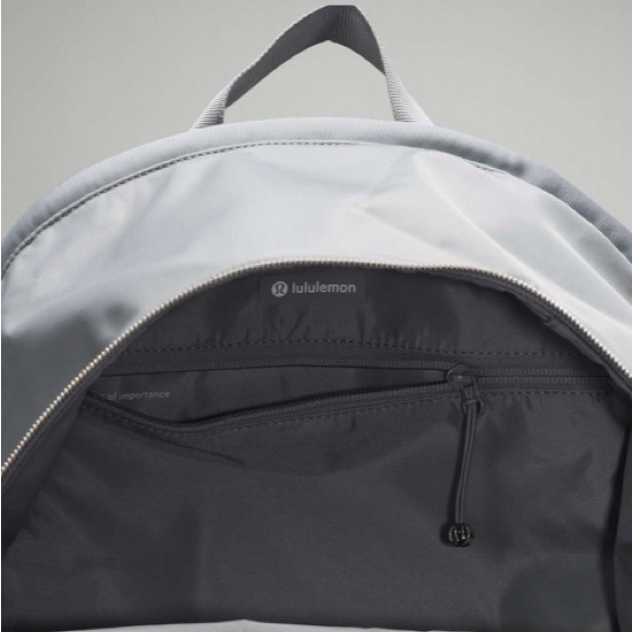 camping bag with rain cover Large Reversible Size:8